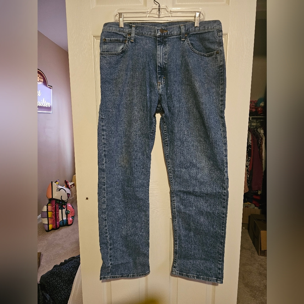 Wrangler Blue Jeans Relaxed Fit 36 x 32